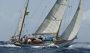 Peter-von-seestermuehe-classic-yacht